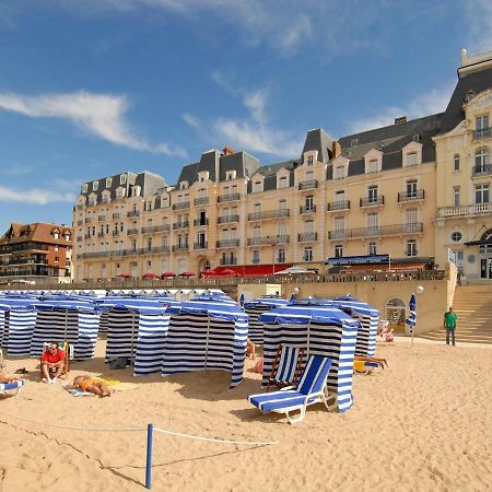 Appartement Bien-Etre 2 Chambres Au Coeur De Cabourg - Exterior foto